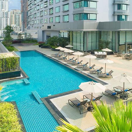Hotel Nikko Bangkok Exterior photo The swimming pool at the hotel
