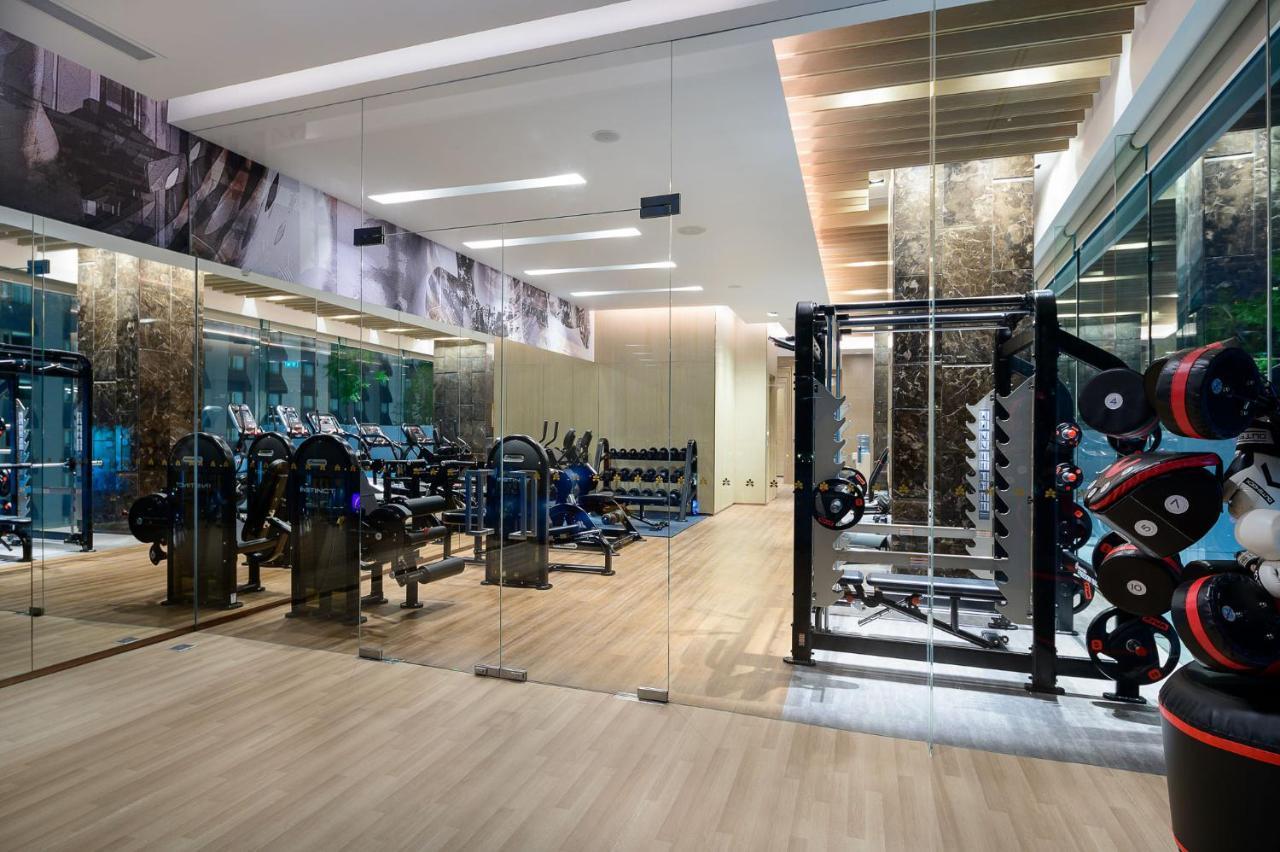 Hotel Nikko Bangkok Exterior photo The gym at the Ritz-Carlton, DIFC