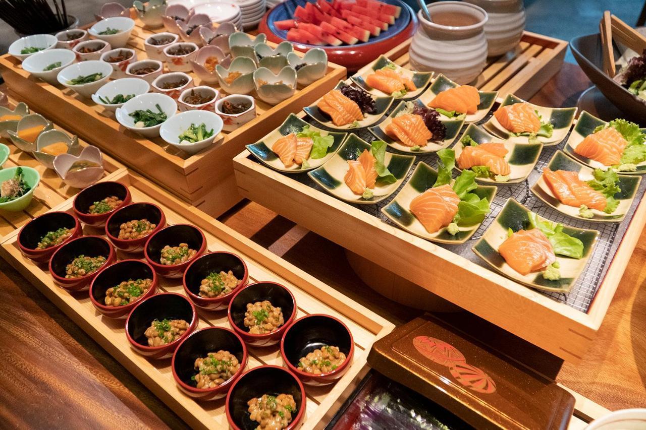 Hotel Nikko Bangkok Exterior photo A sushi bar